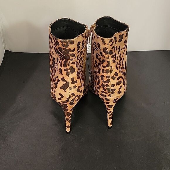 BRAND NEW EXPRESS LEOPARD PRINT SUEDE POINTED TOE WOMEN"S BOOT - Picture 9 of 16